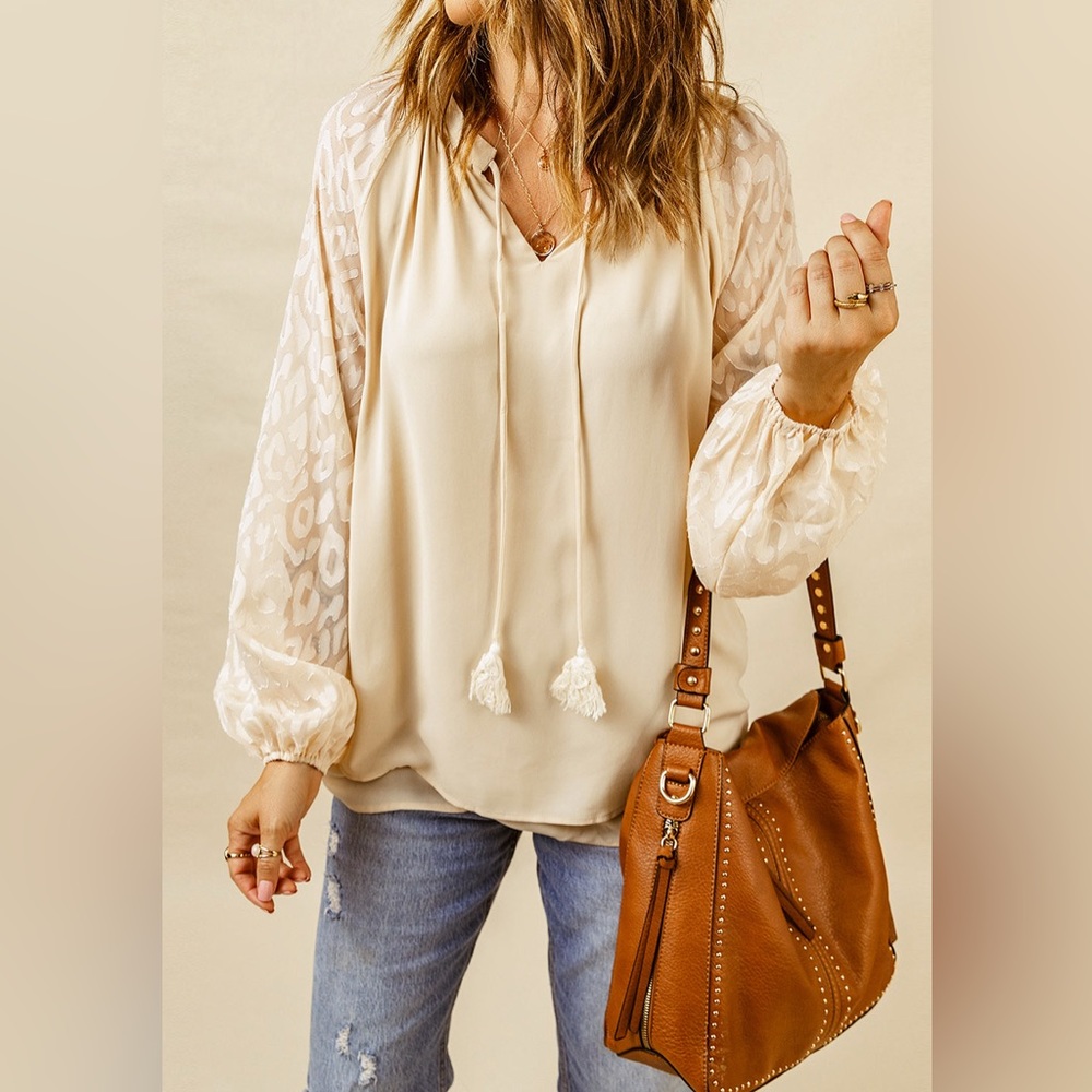Tan leopard long sleeve - Picture 2 of 3